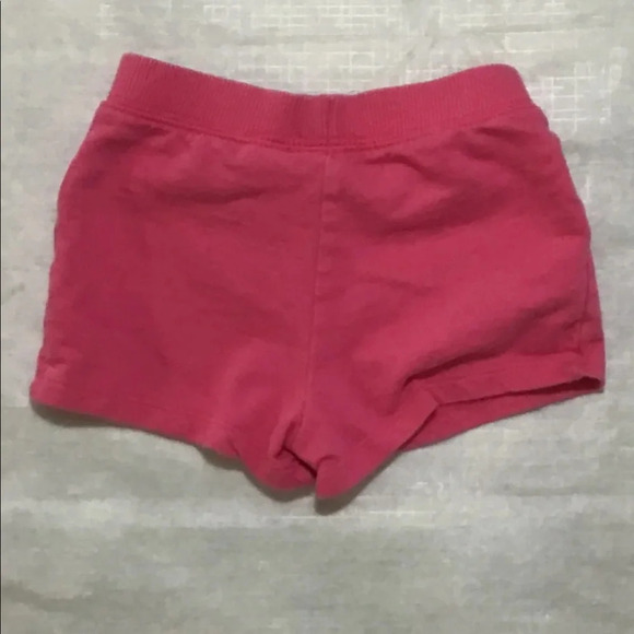 Onesies and a short 12 months - Picture 6 of 7